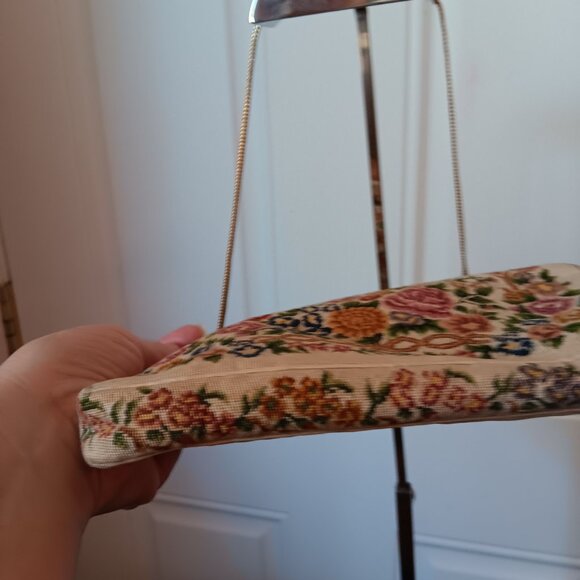Vintage Tan FLORAL TAPESTRY Purse - Picture 6 of 6